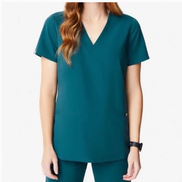 Figs Tops - Figs Casma scrub top Caribbean blue size M